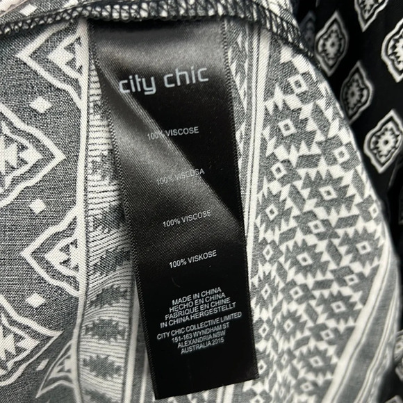 City Chic Off Shoulder Beach Dress Size Large/20 - Picture 11 of 14